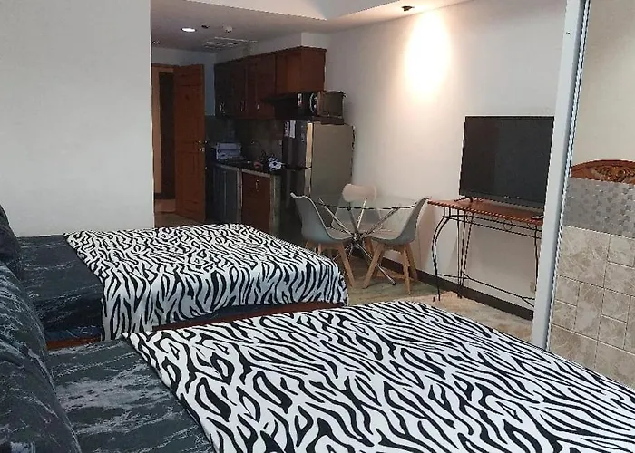 Usa Embassy Front Suite Pearl Of The Orient Manila